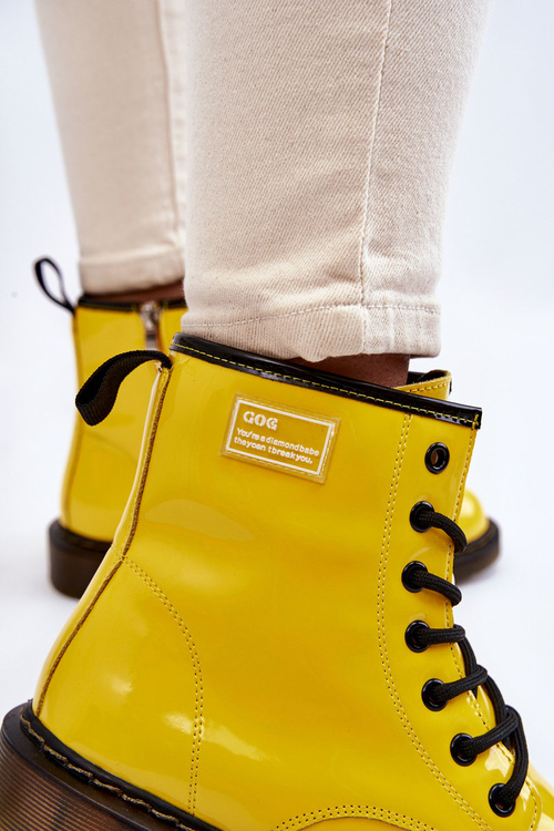 Damskie Lakierowane Botki Ocieplane GOE II2N4054 Żółte