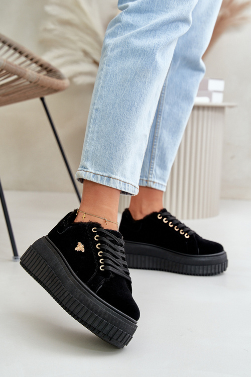 Sneakersy Damskie Ocieplane Na Masywnej Podeszwie Ze Złotym Detalem Czarne Lotira
