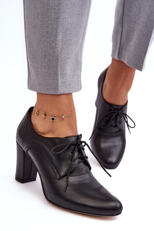 Skórzane Półbuty Na Obcasie Czarne Mavitte