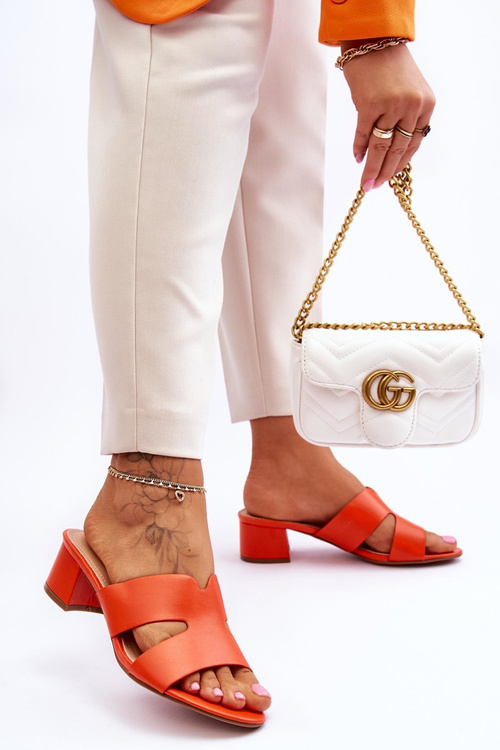 Klasyczne Skórzane Klapki Na Niskim Obcasie Pomarańczowe Miley