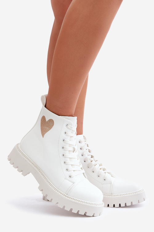 Botki Damskie Na Zamek Z Ozdobnym Sercem Białe Obeena