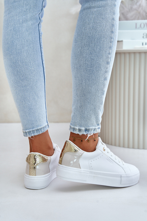 Ocieplane Trampki Damskie Na Platformie Big Star OO274A452 Białe