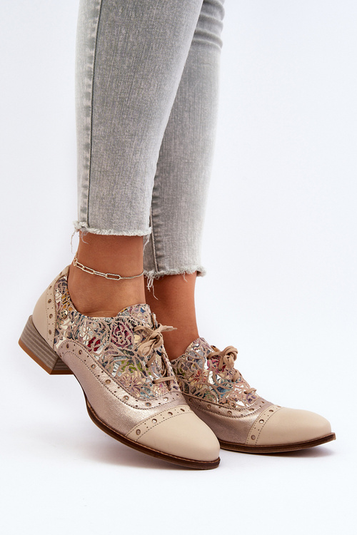 Skórzane Półbuty Damskie Ze Zdobioną Cholewką Maciejka 06408-04 Beżowe