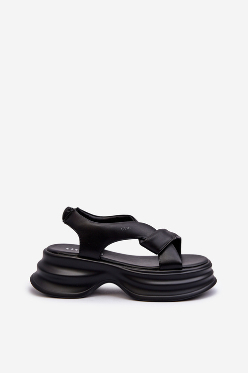 Skórzane Sandały Damskie Na Masywnej Podeszwie Czarne GOE NN2N4106