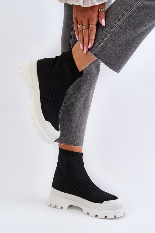 Botki Damskie Ze Skarpetkową Cholewką Wsuwane Czarne Fiename