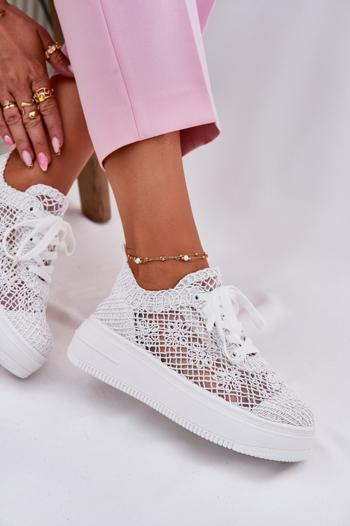 Sneakersy Damskie Na Platformie Z Szydełkową Cholewką Białe Mirietto