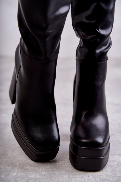 Modne Skórzane Kozaki Na Masywnym Obcasie Czarne Meggie
