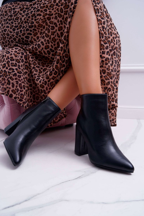 Botki Damskie na Słupku Czarne Bangaro