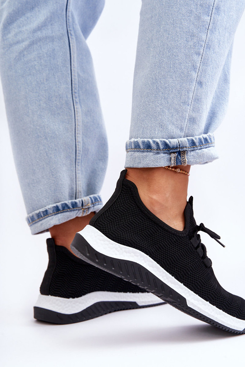 Klasyczne Materiałowe Wsuwane Sneakersy Czarne Gusto