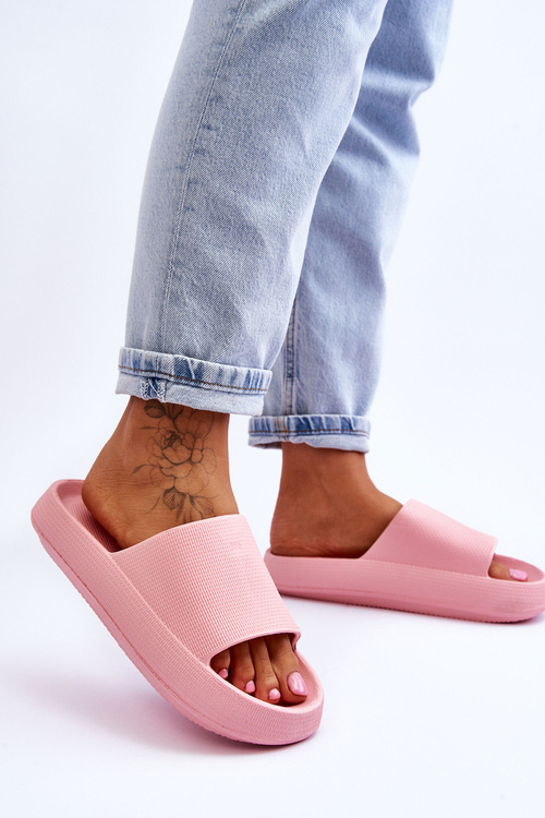 Modne Lekkie Klapki Na Masywnej Podeszwie Różowe Rebel