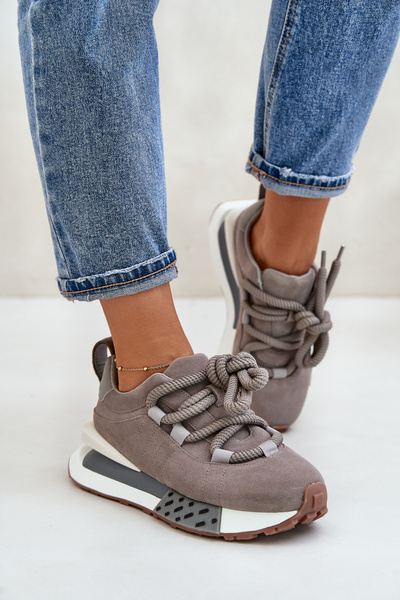 Zamszowe Sneakersy Damskie Na Platformie Z Grubym Sznurowaniem Artiker 54C1463 Szare