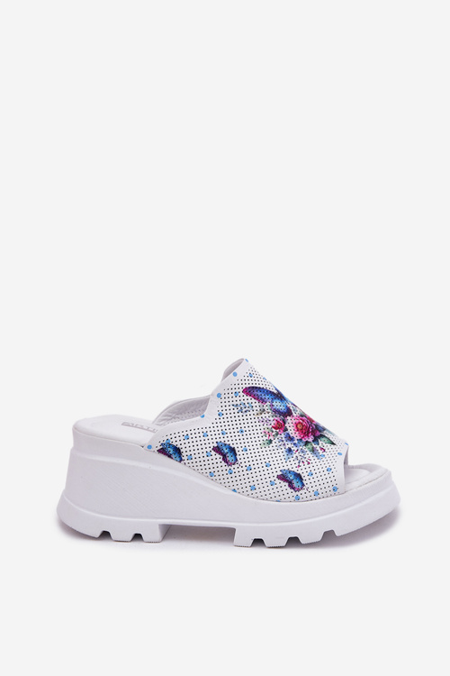 Skórzane Klapki Damskie Na Koturnie Artiker 56C0428 Białe