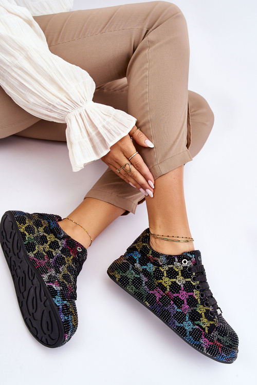 Damskie Buty Sportowe Z Dżetami GOE LL2N4010 Czarne