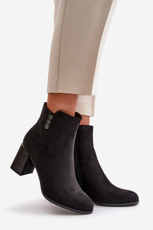 Ocieplane Eko Zamszowe Botki Damskie Na Słupku Zapinane Na Zamek Czarne Erillia