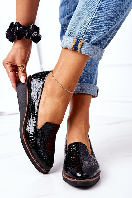 Lakierowane Półbuty Na Koturnie Vinceza 10675 Czarne