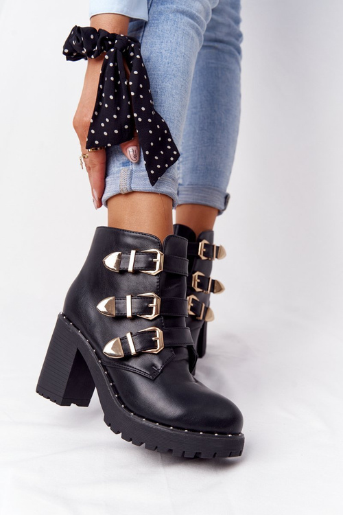 Botki Na Słupku Z Klamrami Lu Boo Czarne