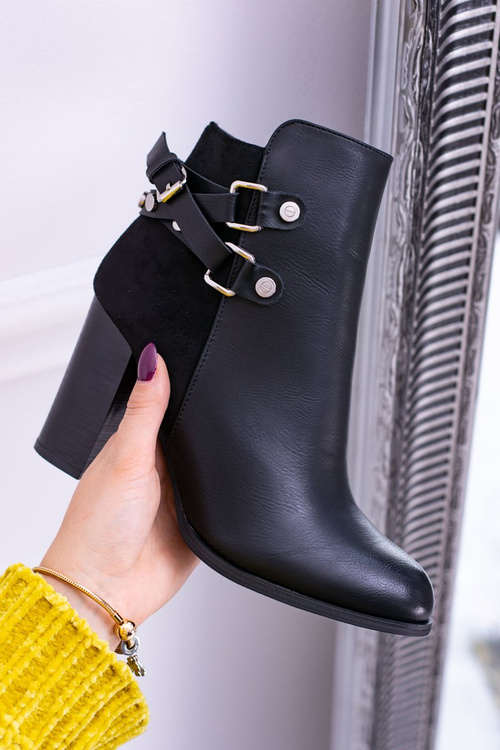 Czarne Botki Na Słupku Z Paskami Lico Zamsz Nevada