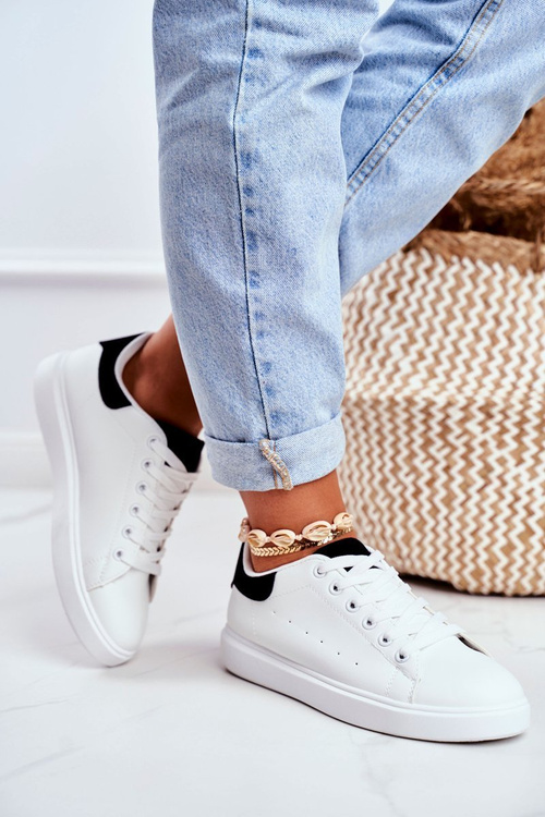 Sportowe Damskie Buty Białe z Czarnym Zapiętkiem Milly