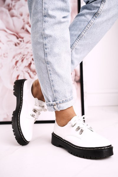 Damskie Półbuty Oxfordy Na Platformie S.Barski HX15 Lakierowane Białe