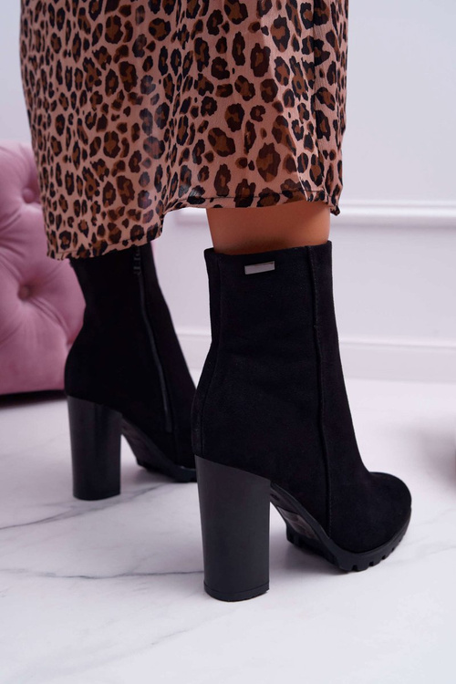 Botki Damskie na Słupku Zamszowe Czarne Cadillac