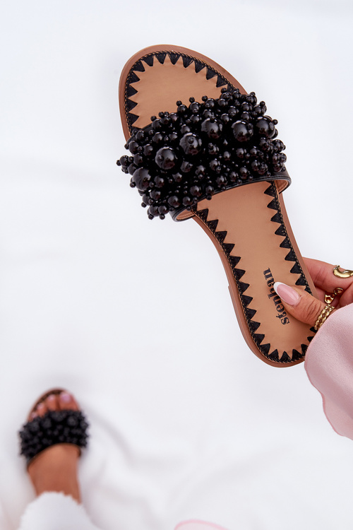 Klapki Damskie Płaskie Z Ozdobnymi Koralikami Czarne Aricca