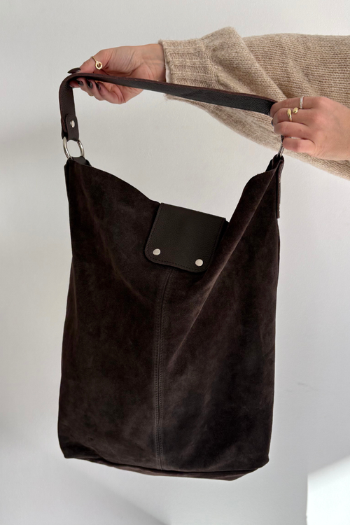 Duża Skórzana Zamszowa Torebka Czekoladowa Hanelle