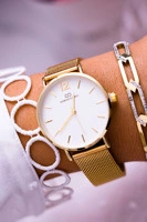 Odcienie żółtego i złota