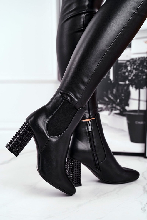 Botki Damskie Na Słupku Czarne In Your Eyes