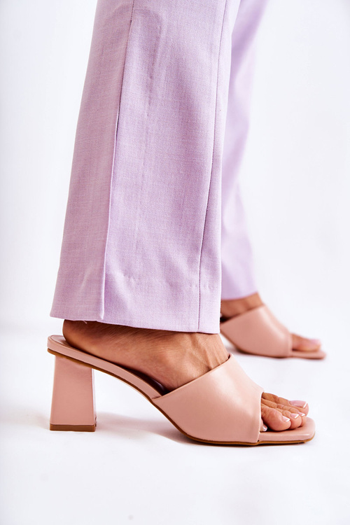 Skórzane Klasyczne Klapki Na Obcasie Nude Talena