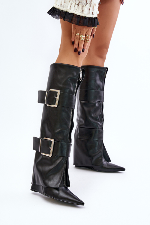 Kozaki Do Kolana Na Koturnie Z Wywiniętą Cholewką I Klamrami Tamirla