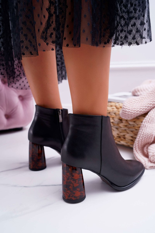 Botki Damskie Na Słupku Laura Messi Skórzane Czarne 2056