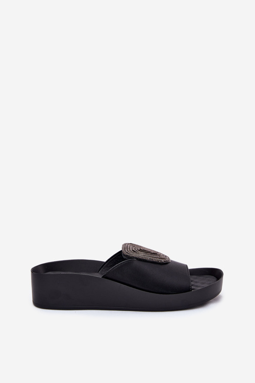 Skórzane Damskie Klapki Z Ozdobą KV51-028 Czarne