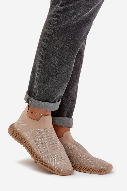 Wsuwane Buty Sportowe Damskie Ze Zdobieniem D&A TW121 Beżowe