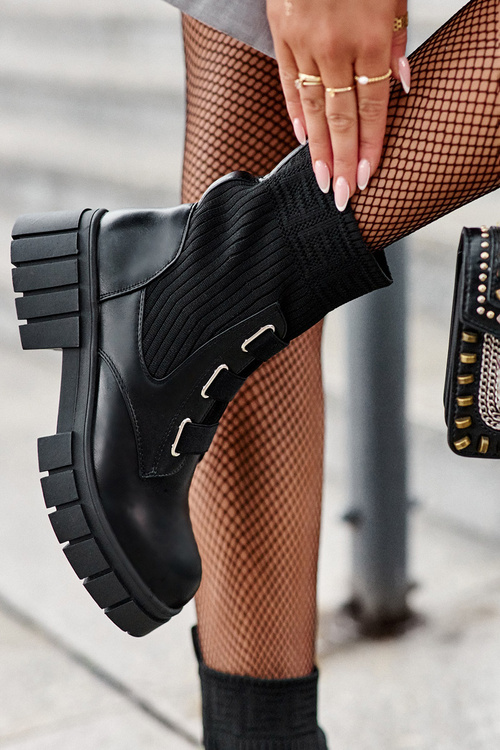 Workery Botki Na Płaskim Obcasie Ze Skarpetą Czarne Inogoi