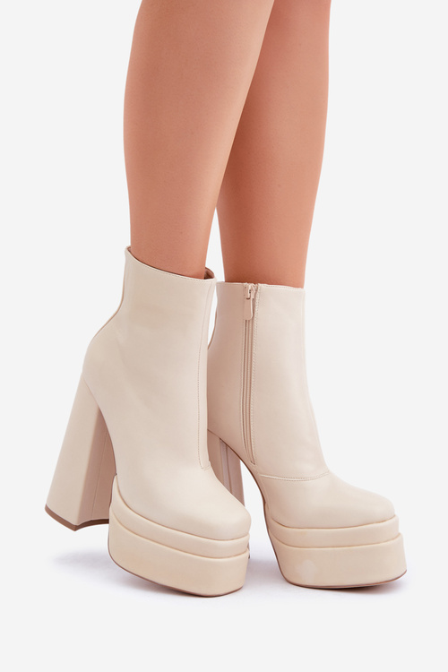 Botki Na Masywnej Platformie I Słupku Ocieplane Jasnobeżowe Selahra