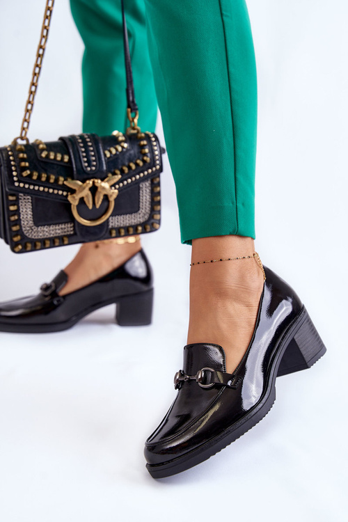 Skórzane Czółenka Na Słupku Z Ozdobą Czarne Semila