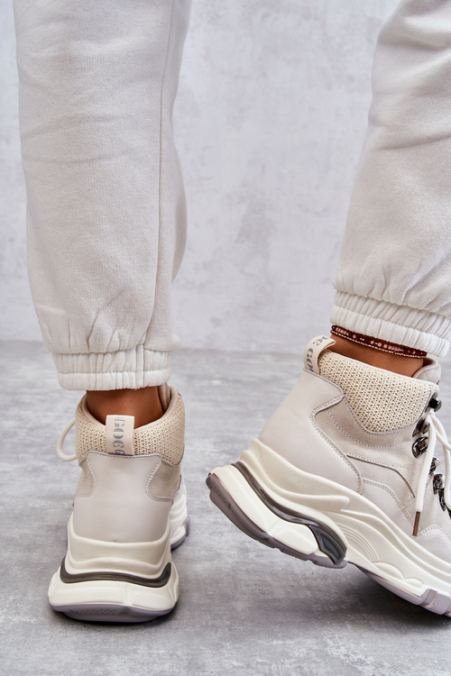 Damskie Wysokie Buty Sportowe GOE KK2N4097 Jasnobeżowe