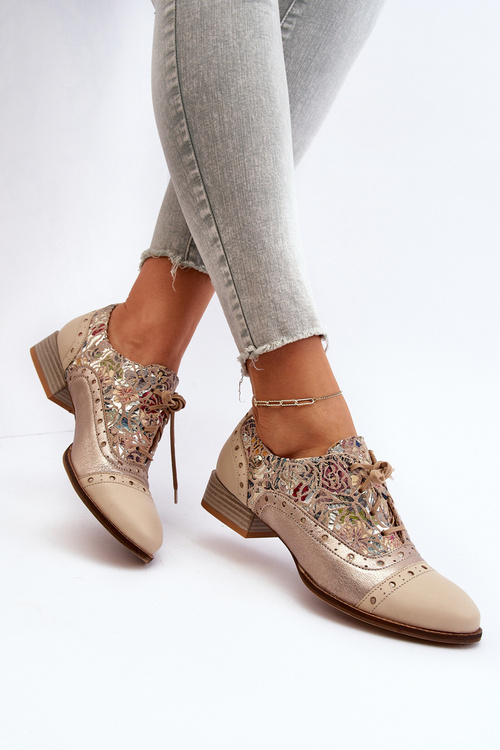 Skórzane Półbuty Damskie Ze Zdobioną Cholewką Maciejka 06408-04 Beżowe