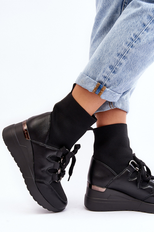 Damskie Botki Na Koturnie Ze Skarpetą Czarne Helladina