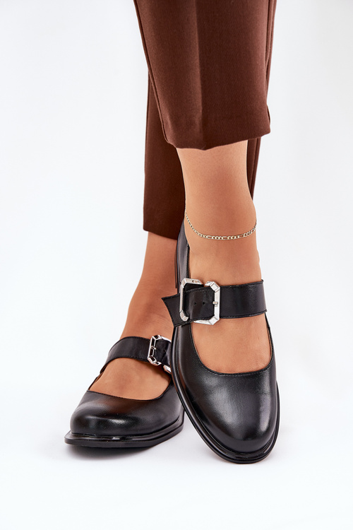 Skórzane Półbuty Damskie Z Klamrą Laura Messi 2980 Czarne