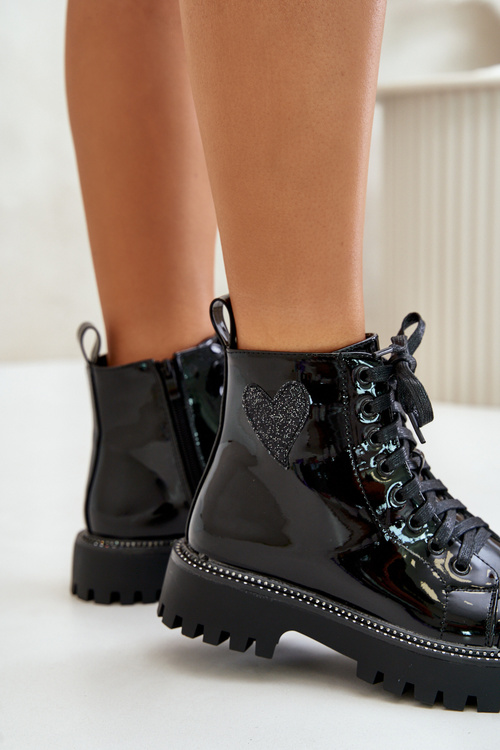 Lakierowane Botki Damskie Na Zamek Z Ozdobnym Sercem Czarne Obeena