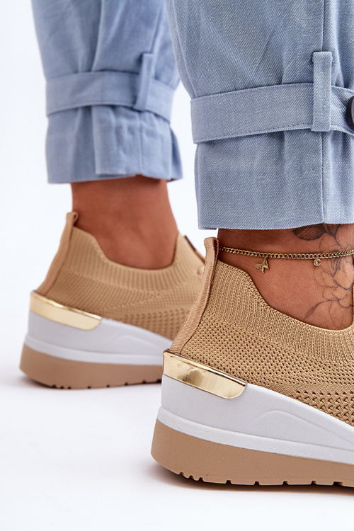 Materiałowe Wsuwane Buty Sportowe Na Koturnie Beżowe Visconti