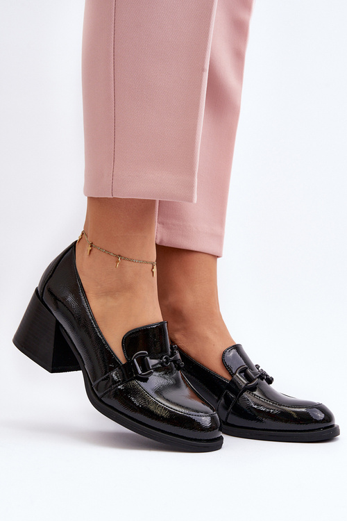 Lakierowane Półbuty Na Obcasie Czarne Nireva