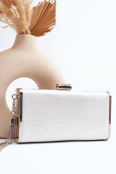 Mała Torebka Wizytowa Z Frędzlem Chionon Srebrna