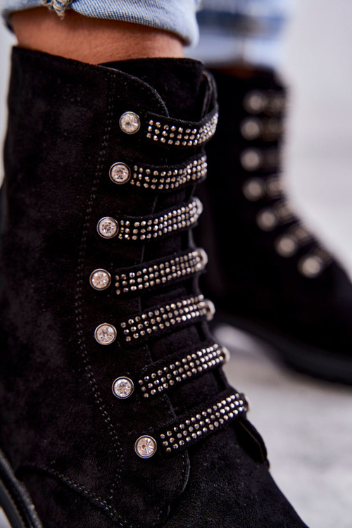 Zamszowe Botki Z Ozdobnymi Paskami Czarne Malesia