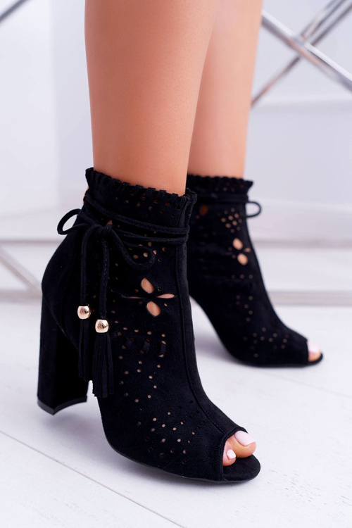 Botki Damskie Na Słupku Zamszowe Czarne Corinne