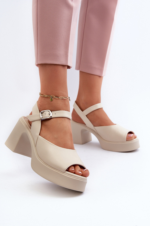 Skórzane Sandały Damskie Na Obcasie Vinceza 66627 Beżowe