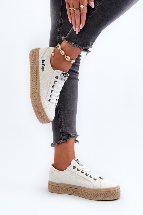 Koronkowe Trampki Damskie Z Plecionką Lee Cooper LCW-24-44-2425 Białe