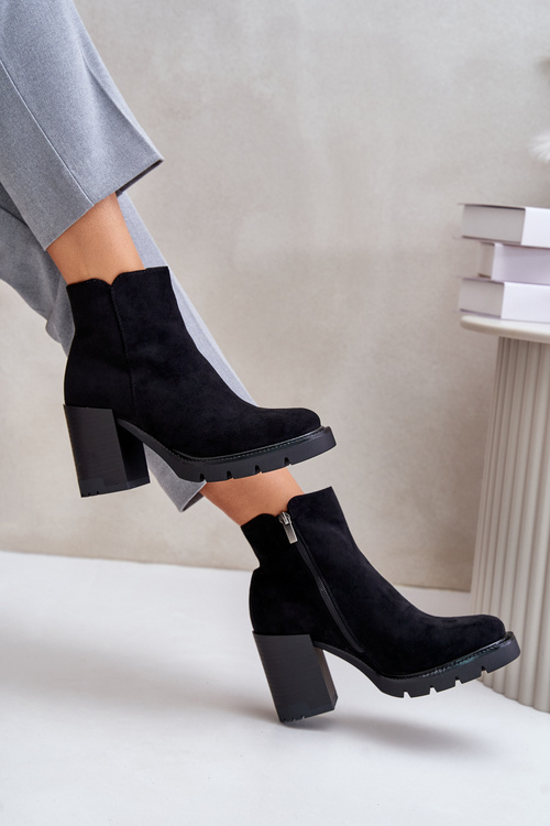 Eko Zamszowe Botki Na Słupku Czarne Cediona