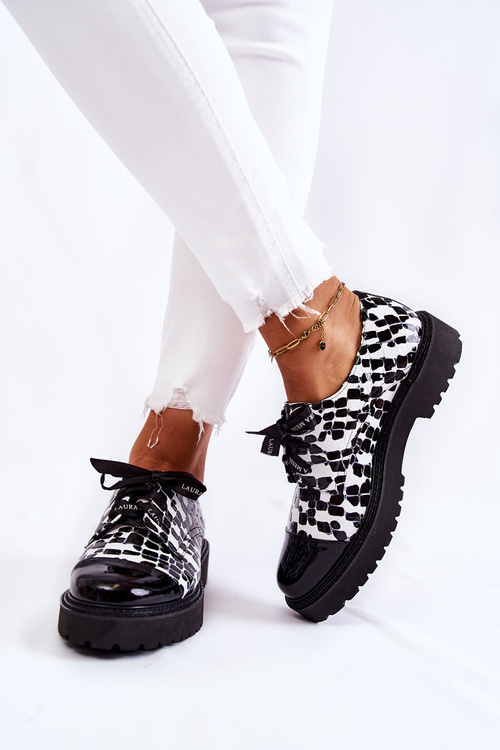 Lakierowane Półbuty Wiązane Laura Messi 2441 Czarno-Białe
